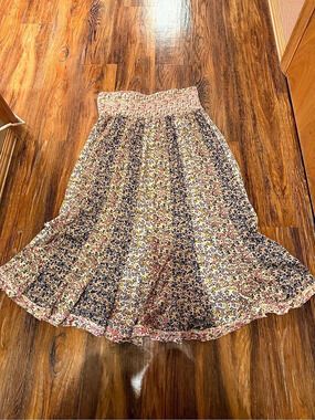 Marrakech Floral Maxi Skirt in Pink & Blue Like New